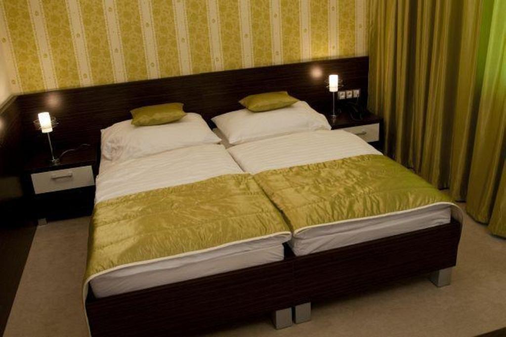 Hotel River Nitra Room photo